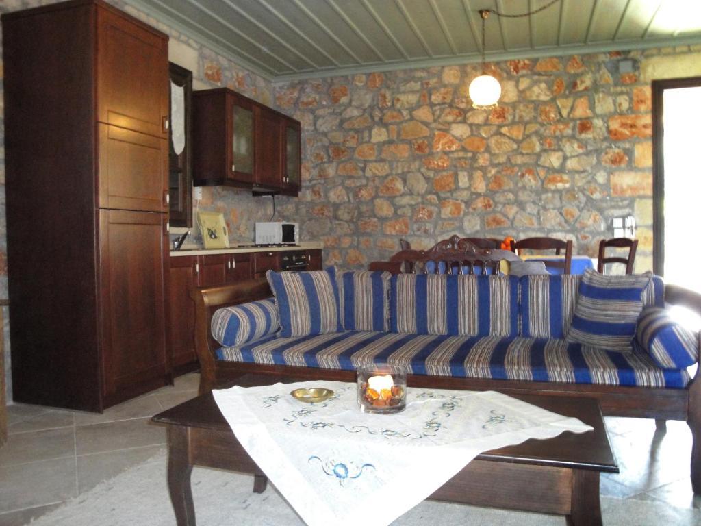 Klymeni Traditional Homes Nafplio Værelse billede